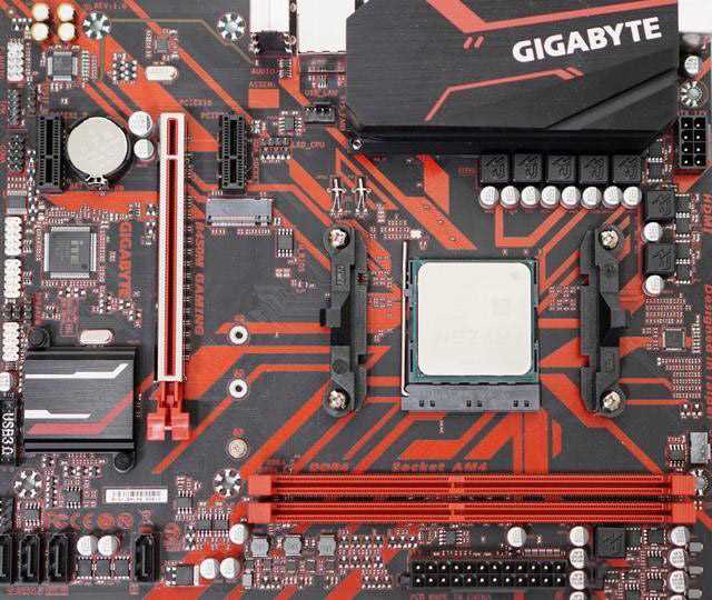 R3 3300X 與 i5-9400F游戲?qū)Ρ葴y(cè)試:玩游戲,該選誰(shuí)?