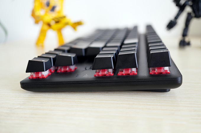 輕質反饋快,光效“誠”會玩——HyperX阿洛伊起源競技版紅軸鍵盤