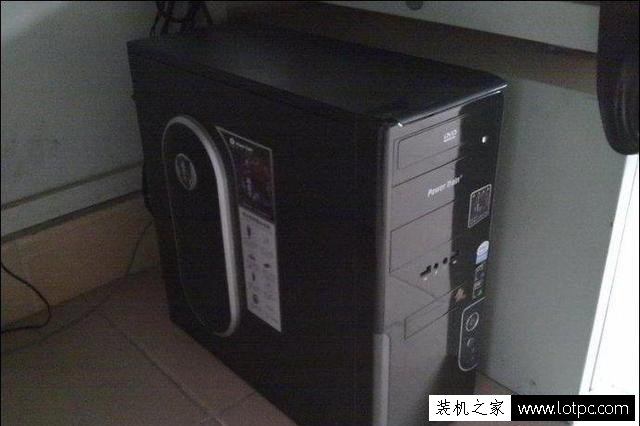 電腦一拖二教程:一臺主機兩個顯示器看電影玩游戲互相不沖突